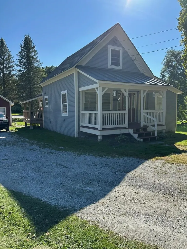 23 Intervale Avenue Richford VT 05476