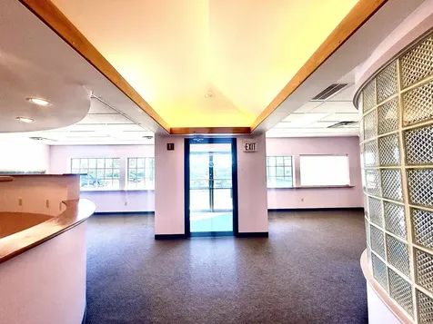 18 Lafayette Road North Hampton NH 03862