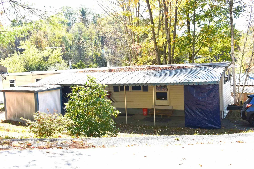 25 Carey Road Jaffrey NH 03452