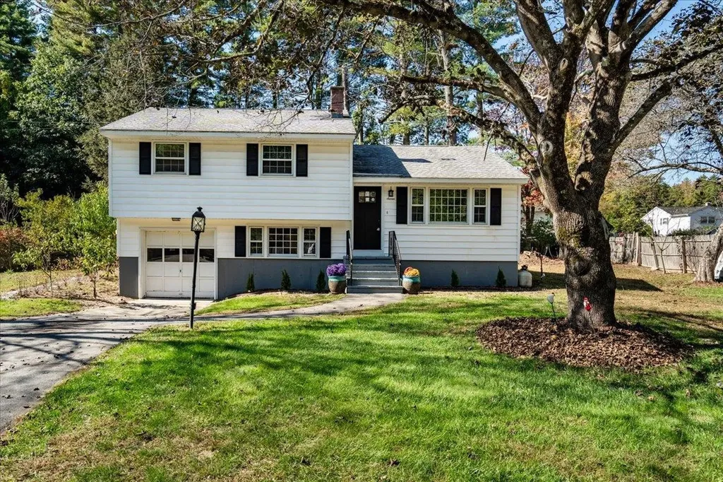 7 Beacon Drive Merrimack NH 03054