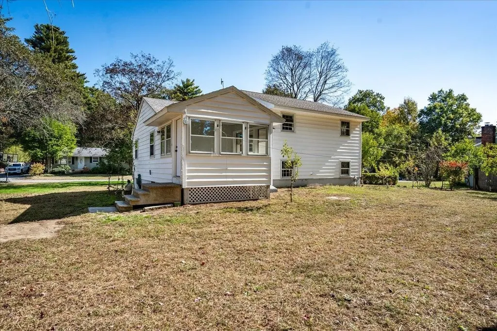 7 Beacon Drive Merrimack NH 03054