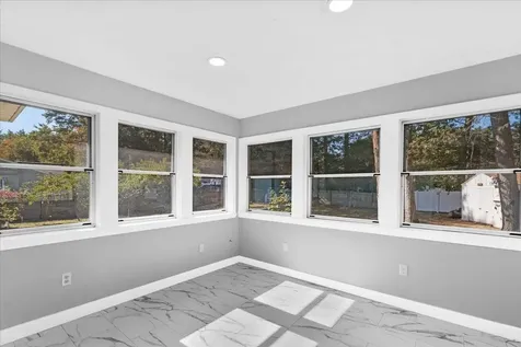 7 Beacon Drive Merrimack NH 03054