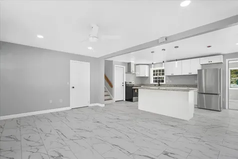 7 Beacon Drive Merrimack NH 03054