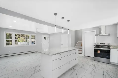 7 Beacon Drive Merrimack NH 03054