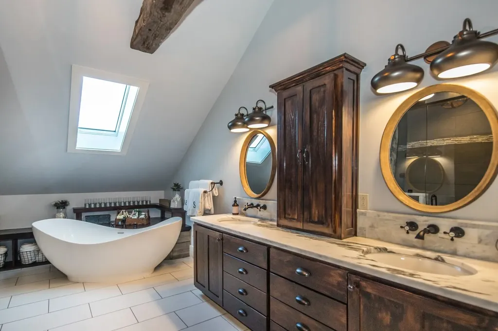 960 East Pittsford Road Rutland Town VT 05701