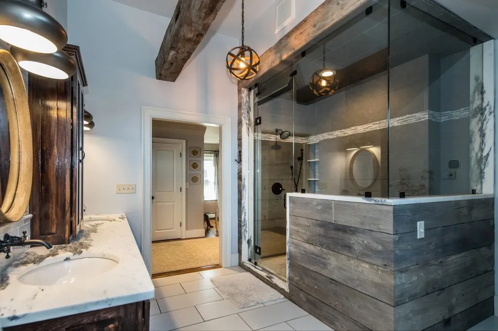 960 East Pittsford Road Rutland Town VT 05701