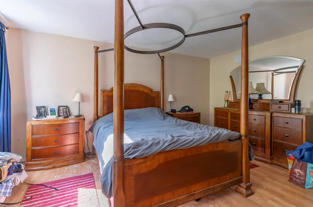 12 Leclair Drive Hudson NH 03051