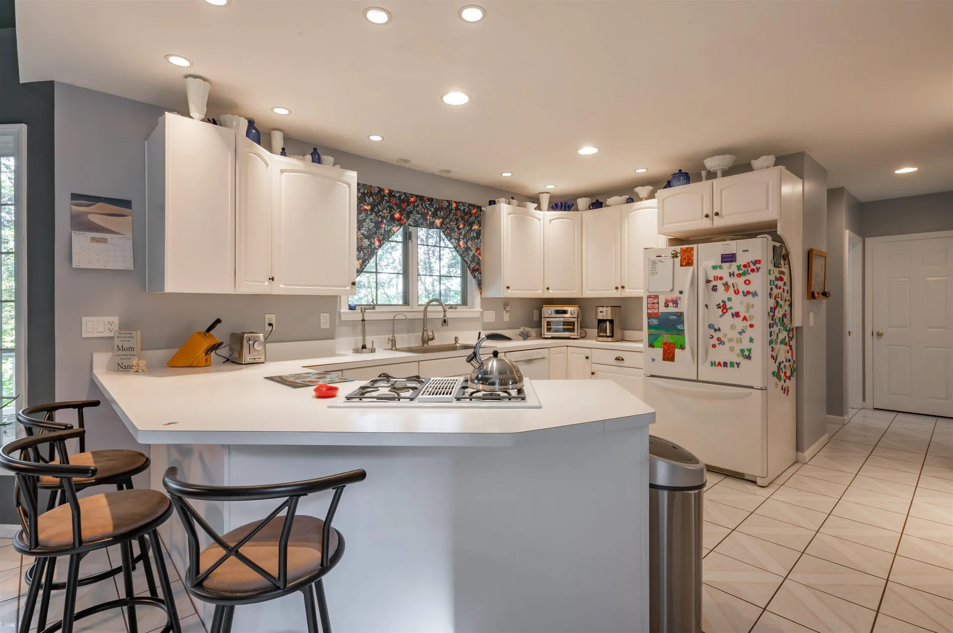 12 Leclair Drive Hudson NH 03051