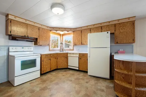 16 Park Street Stewartstown NH 03597