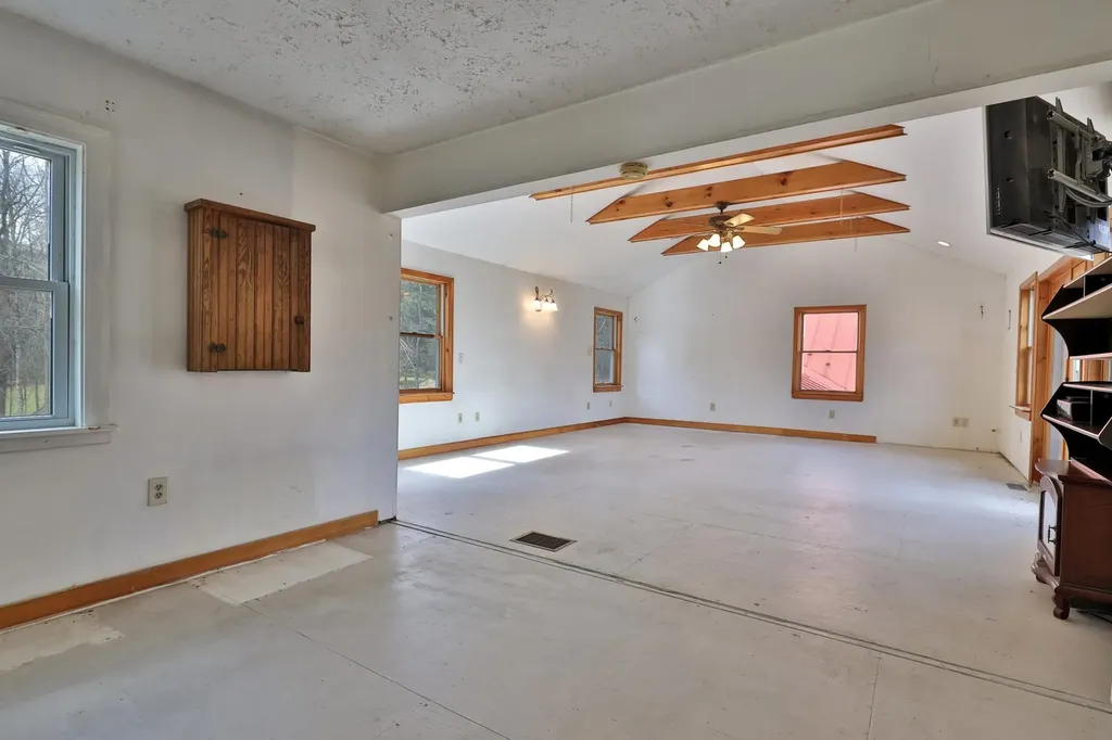 2140 Brandon Mountain Road Rochester VT 05767