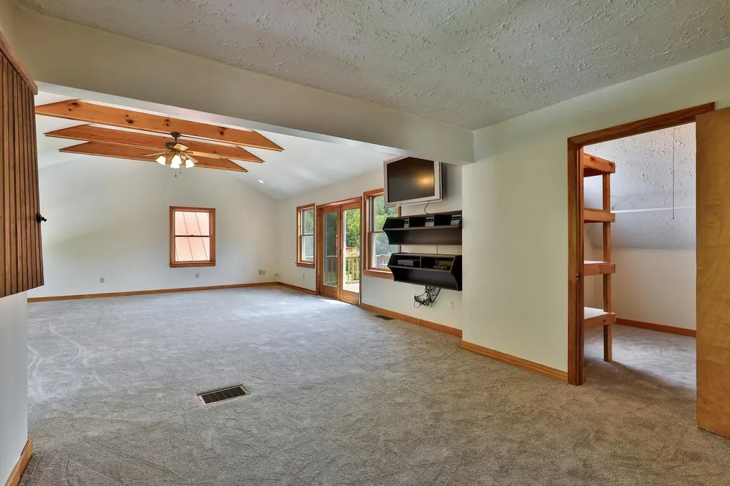 2140 Brandon Mountain Road Rochester VT 05767