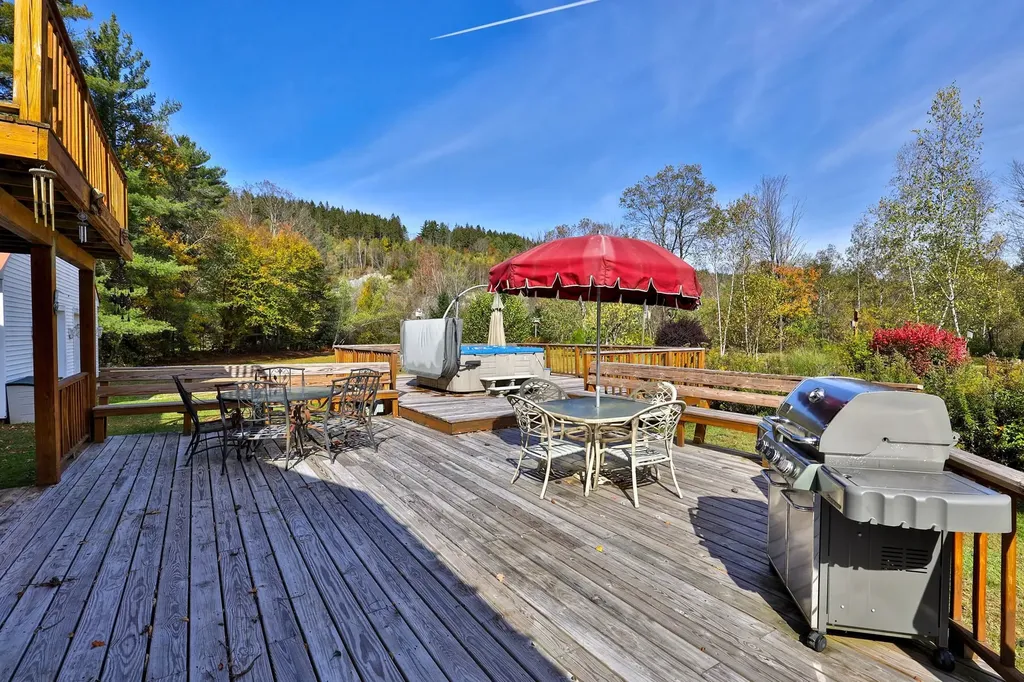 2140 Brandon Mountain Road Rochester VT 05767