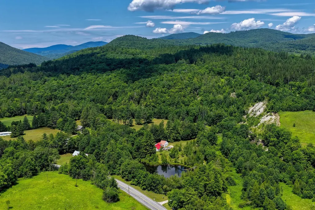 2140 Brandon Mountain Road Rochester VT 05767