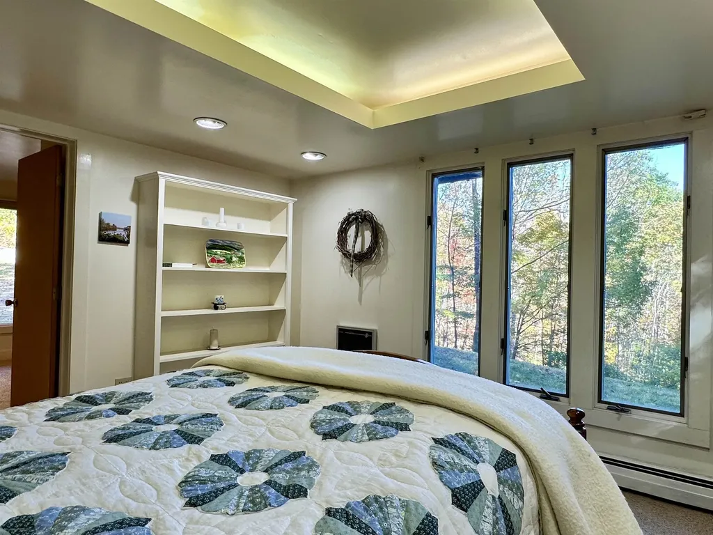 1724 Sangamon Road Pittsford VT 05763