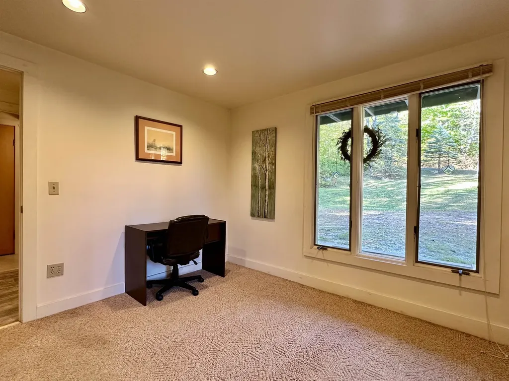 1724 Sangamon Road Pittsford VT 05763