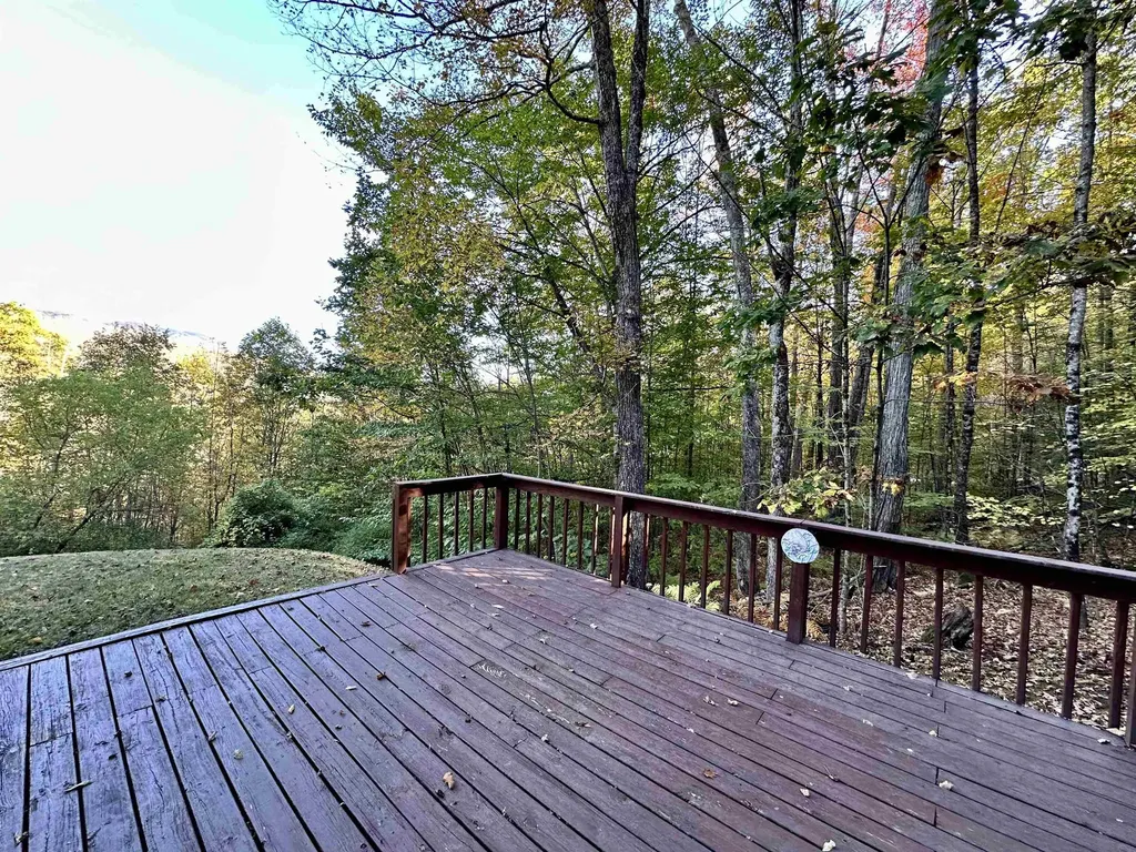 1724 Sangamon Road Pittsford VT 05763