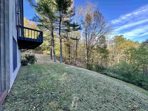 1724 Sangamon Road Pittsford VT 05763