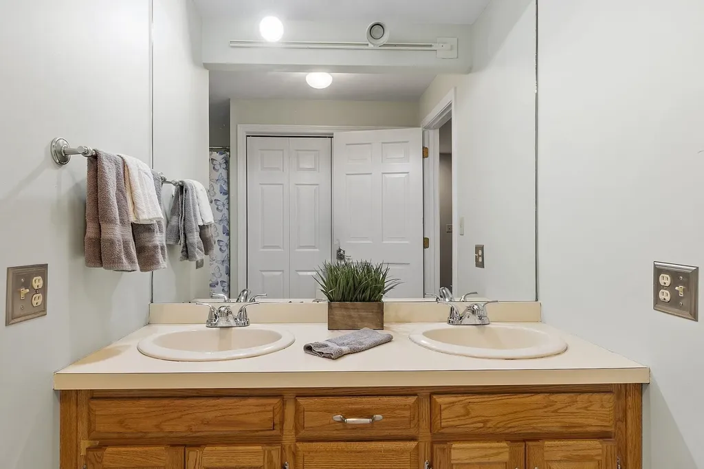 153 Coffin Road Epping NH 03042