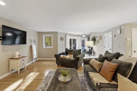 153 Coffin Road Epping NH 03042