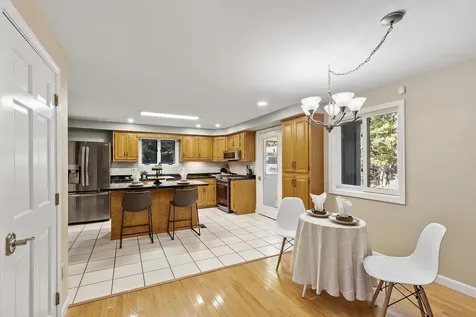 153 Coffin Road Epping NH 03042