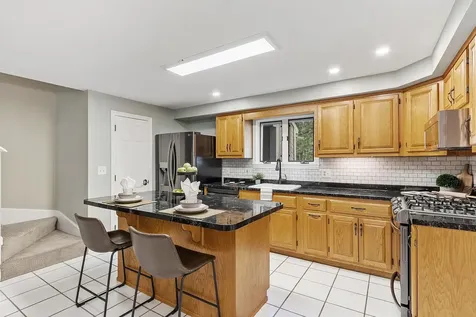 153 Coffin Road Epping NH 03042