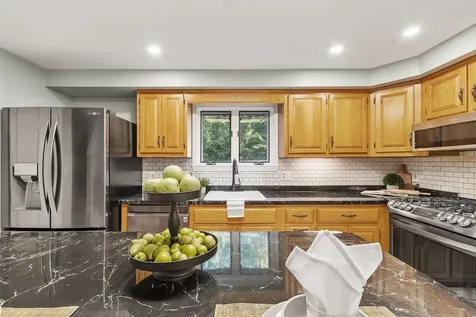 153 Coffin Road Epping NH 03042