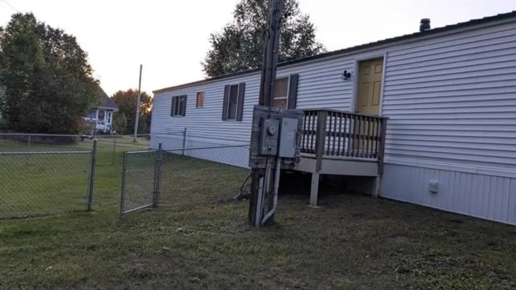 41 Crow Hill Street Northumberland NH 03582