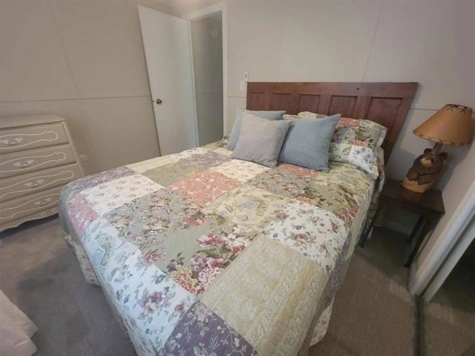 41 Crow Hill Street Northumberland NH 03582