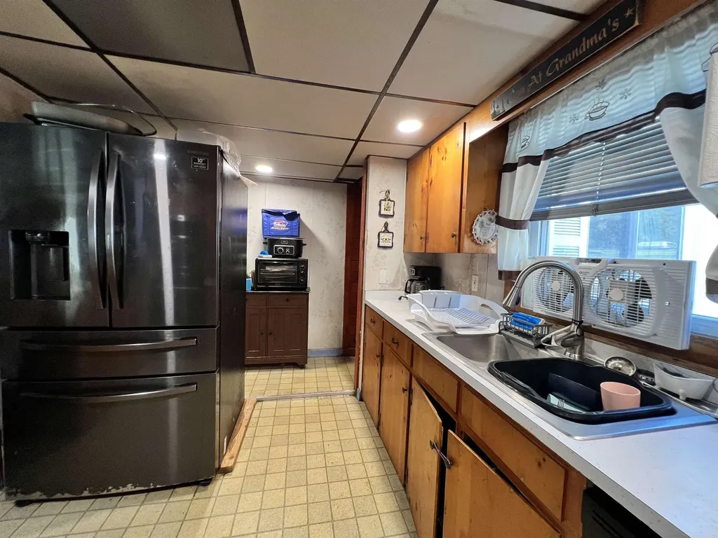 13 Fairbanks Road Newport NH 03773