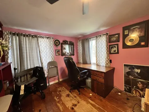 13 Fairbanks Road Newport NH 03773