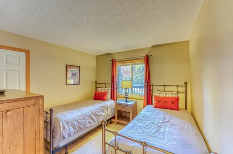 91 Stickney Circle Carroll NH 03575