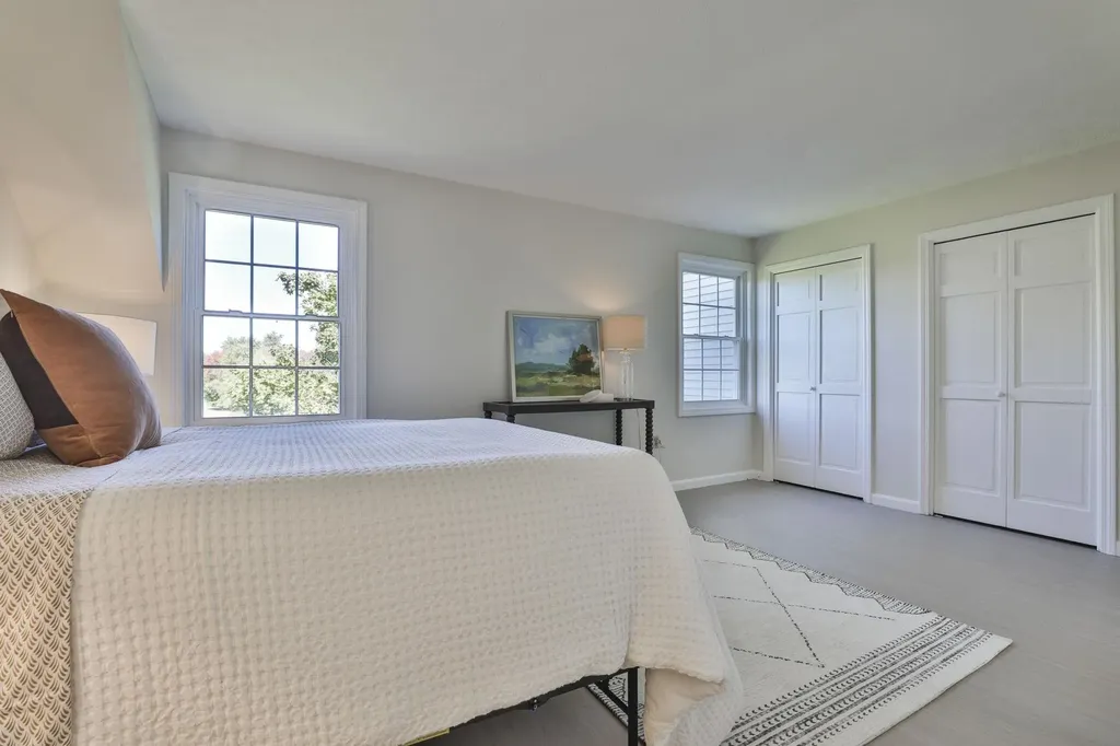 6 Veterans Road Amherst NH 03031