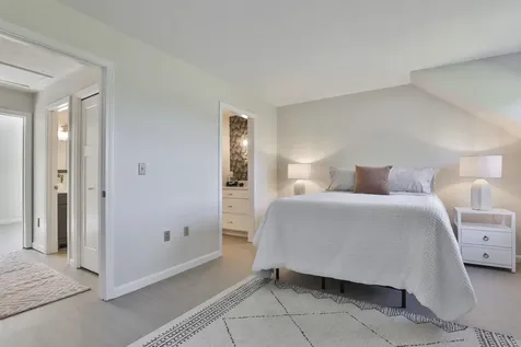 6 Veterans Road Amherst NH 03031