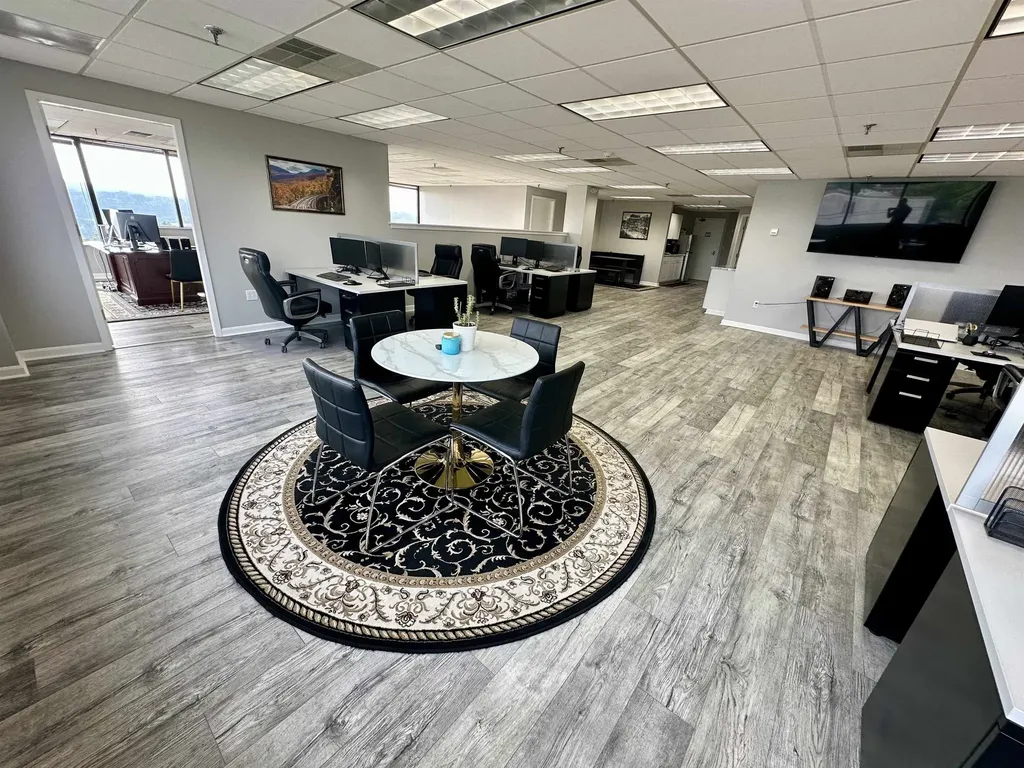 1650 Elm Street Manchester NH 03101