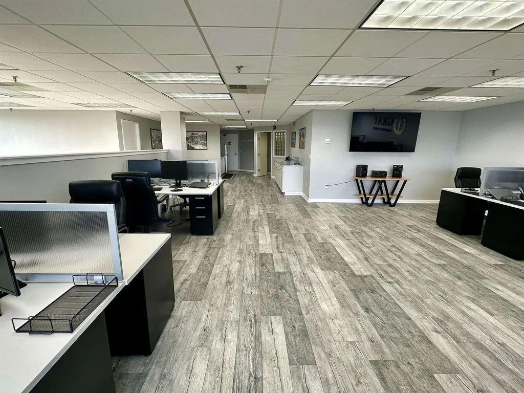 1650 Elm Street Manchester NH 03101