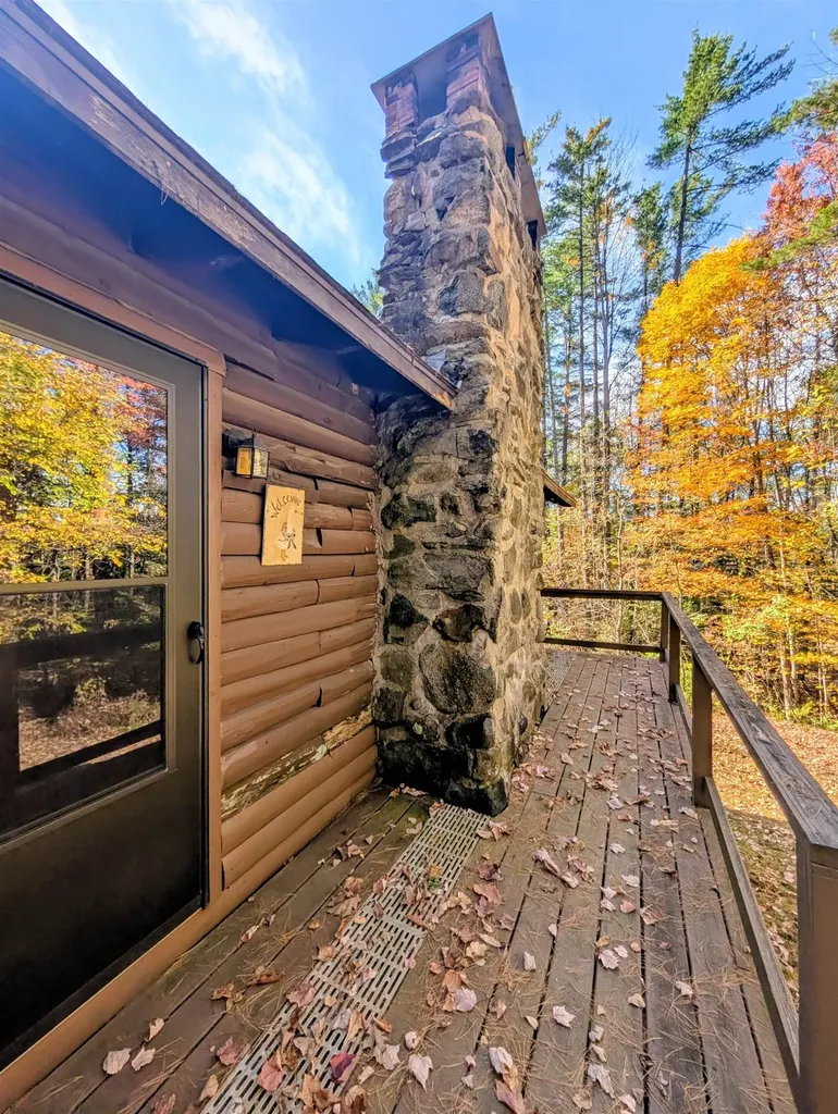 11 Old Peters Road Haverhill NH 03785