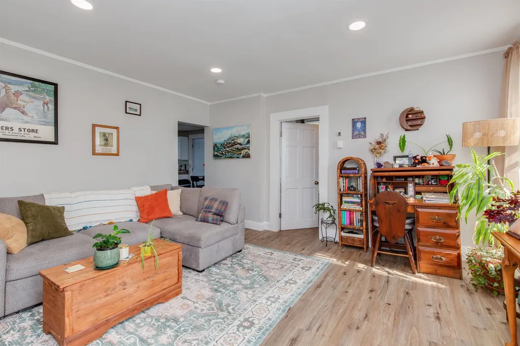 11 Eastman Street Concord NH 03301