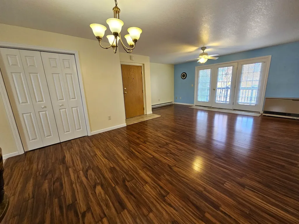 78 Kingsbury Circle Derby VT 05829