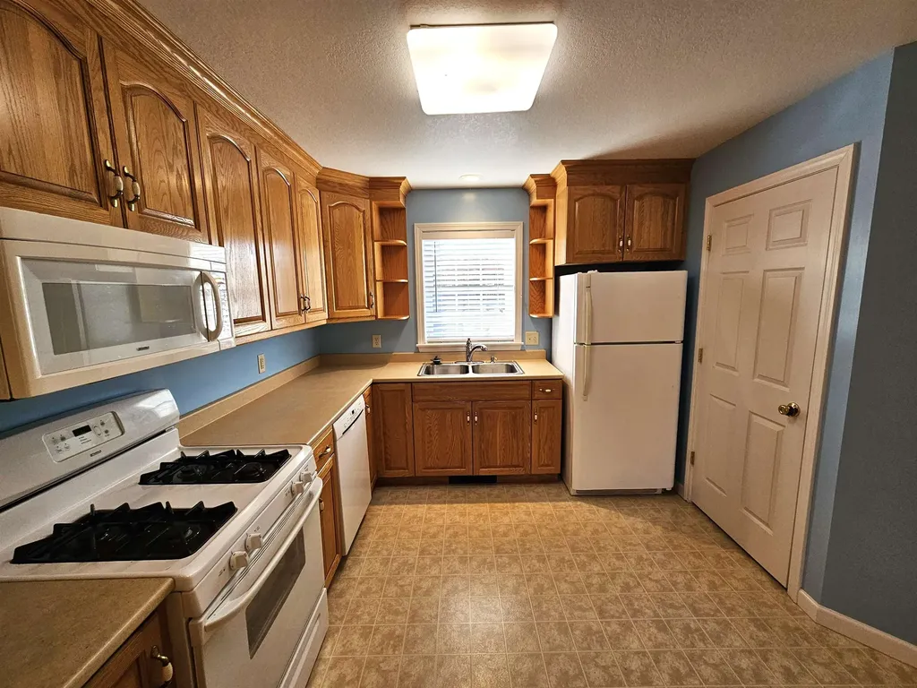 78 Kingsbury Circle Derby VT 05829