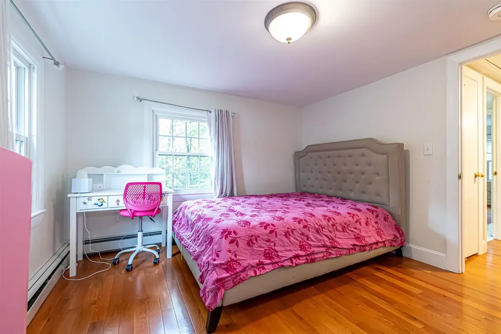 15 Linwood Avenue Salem NH 03079