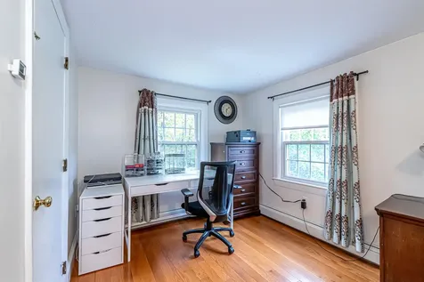 15 Linwood Avenue Salem NH 03079