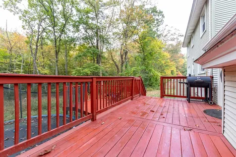 15 Linwood Avenue Salem NH 03079