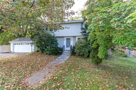 15 Linwood Avenue Salem NH 03079