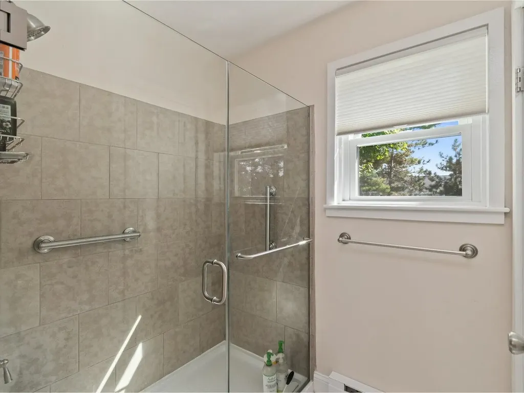 17 Westward Drive Burlington VT 05408