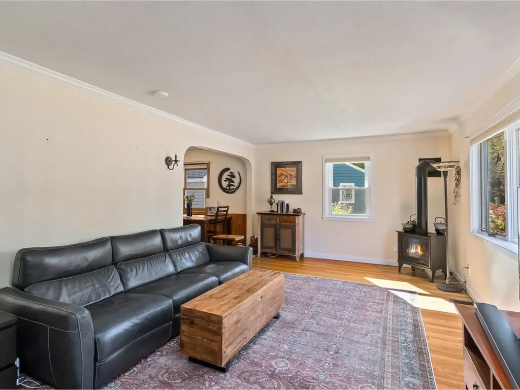 17 Westward Drive Burlington VT 05408