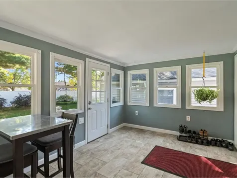 17 Westward Drive Burlington VT 05408