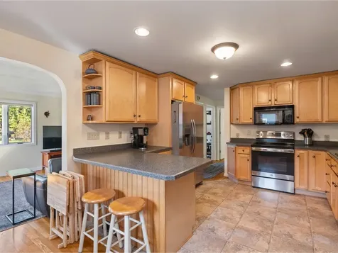 17 Westward Drive Burlington VT 05408