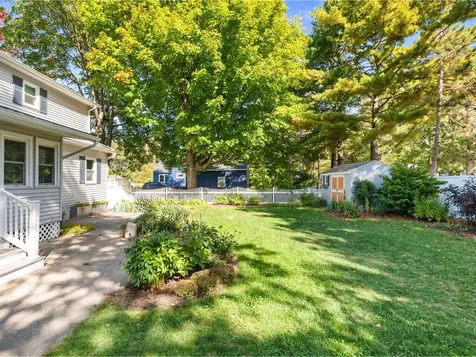 17 Westward Drive Burlington VT 05408