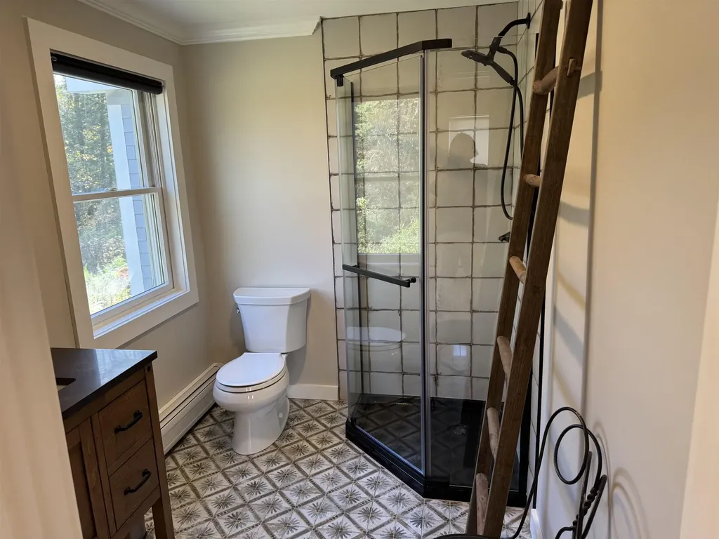 11 Barnes Hill Stowe VT 05672