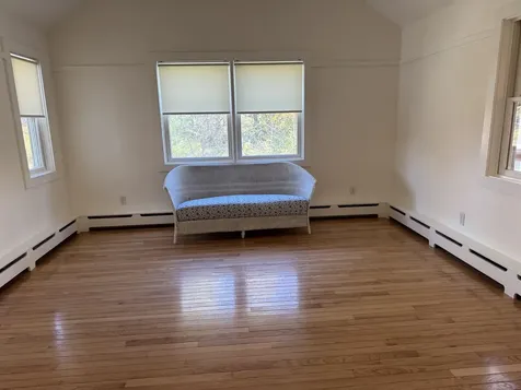 11 Barnes Hill Stowe VT 05672